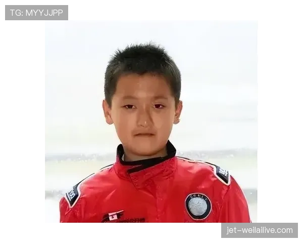 周冠宇赛后剪个头发花了两千块？这普通理发店我去不去都纠结了